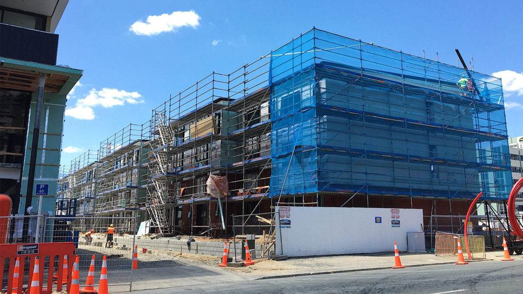 London Street Apartments by Alpha Scaffolding