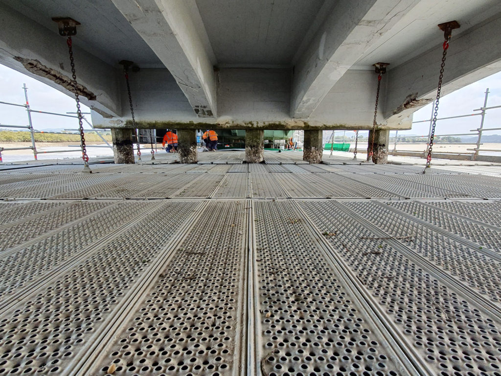 TPL Access provide access to the underside of Tomarata Bridge using Layher FlexBeam scaffolding