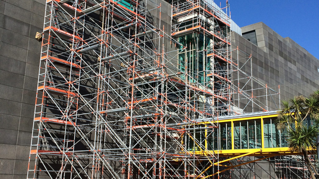 Te Papa Maintenance Scaffold by Geeves Scaffolding